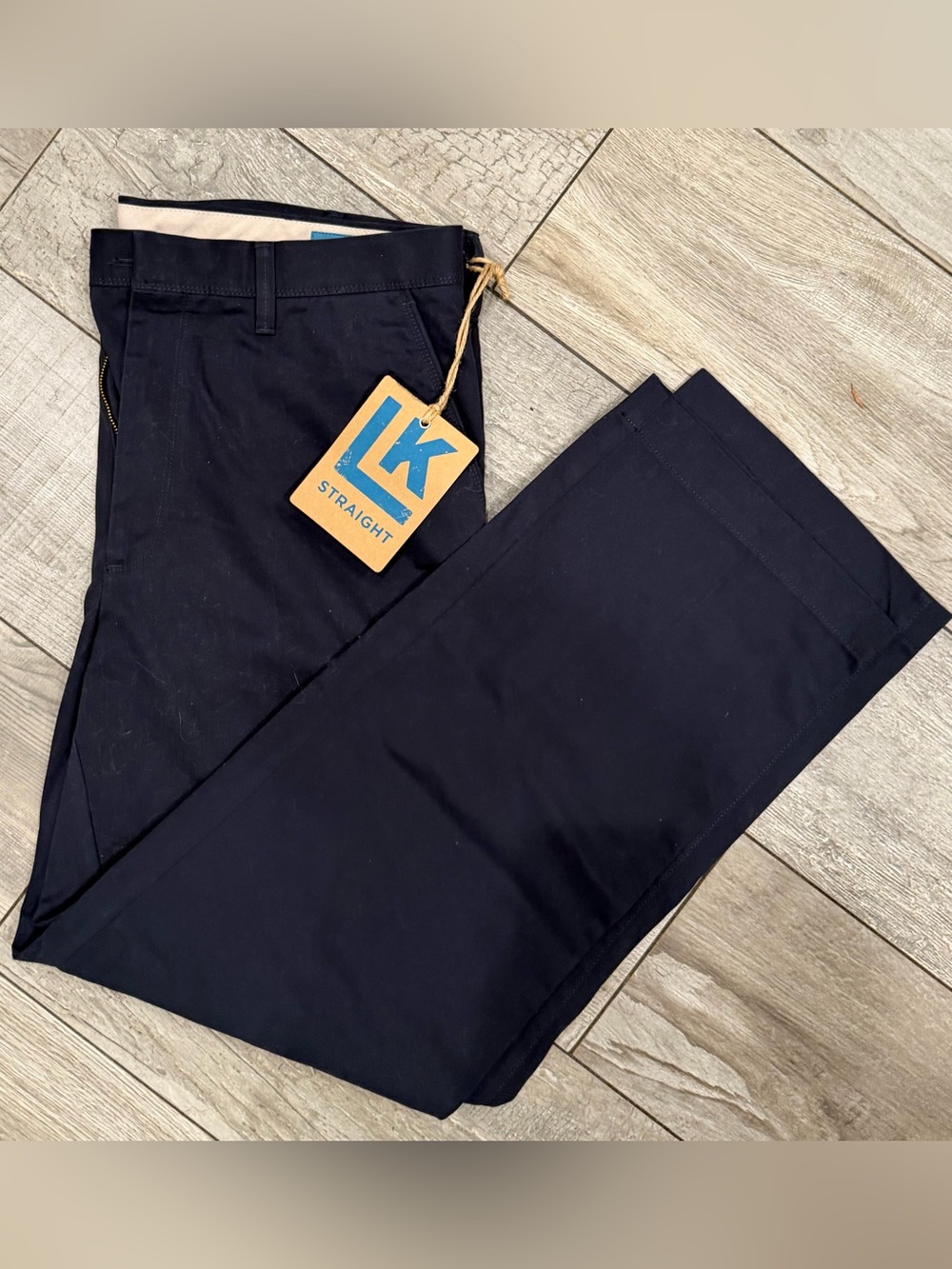 Mens HAGGAR LIFE KHAKI Straight Leg Navy Blue Chinos NEW!! Size W-38” L- 32”